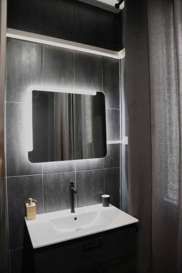 Apartment Design Des Catalans *